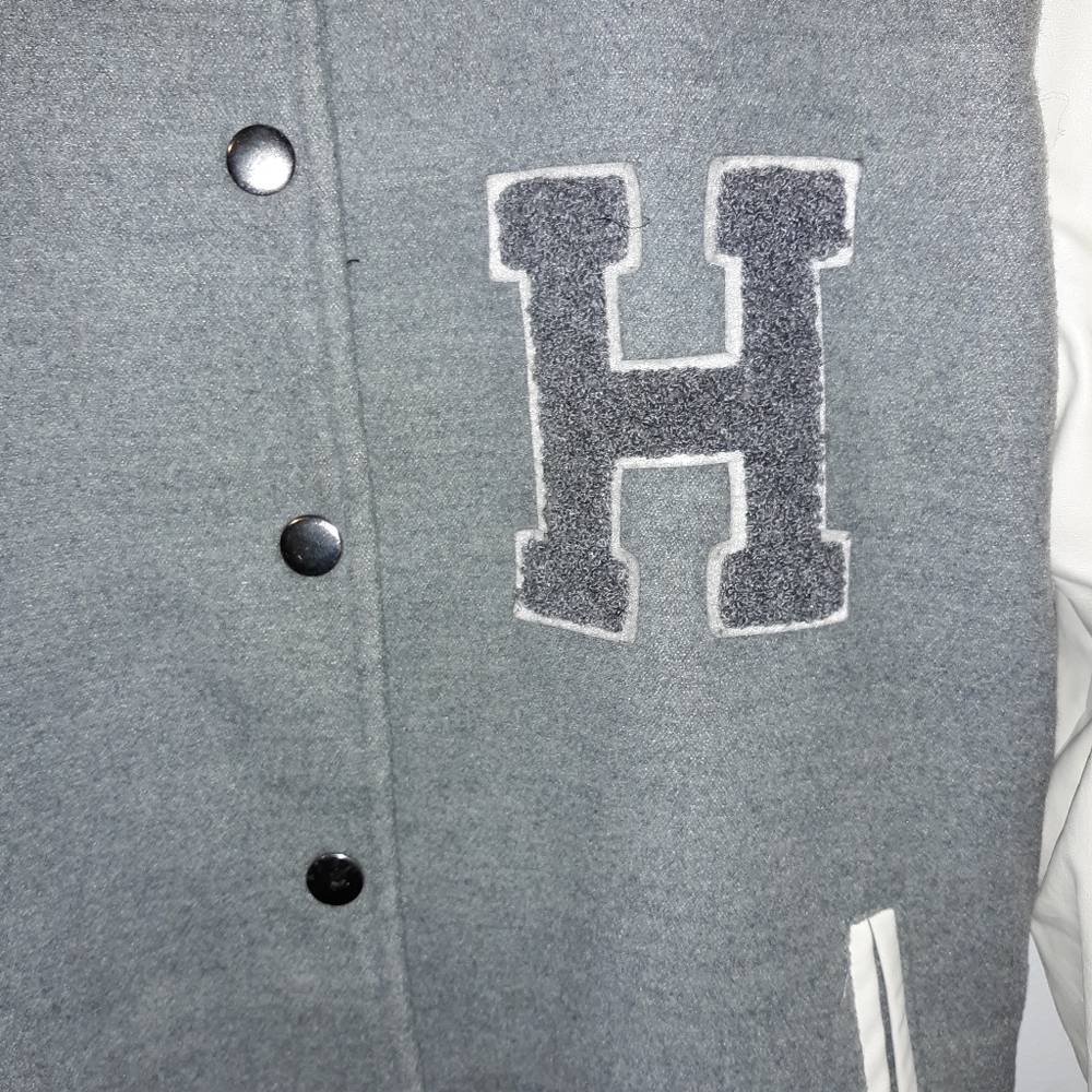 Varsity jacket - Picture 4 of 5